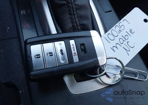 2016 Acura Ilx Premium Package/Technology Plus Package z USA, uszkodzony, nr VIN 19UDE2F75GA024500